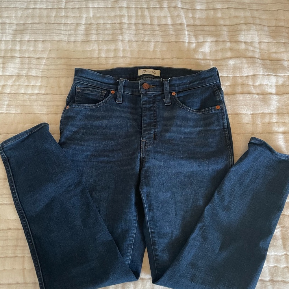 Madewell High Rise Skinny Jeans in Hayes Wash